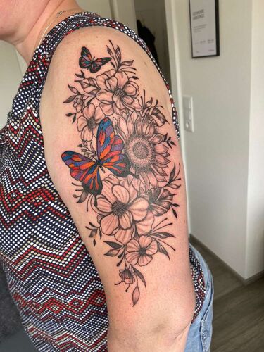 Das coolste Tattoo - Nicole  aus Vöcklabruck