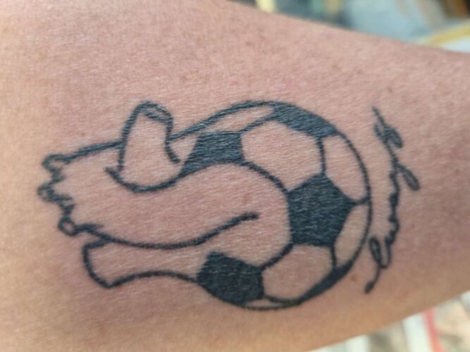 Das coolste Tattoo - Karin  aus Rohrbach