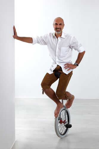 Trachtenvoting - Arthur Chouchanian