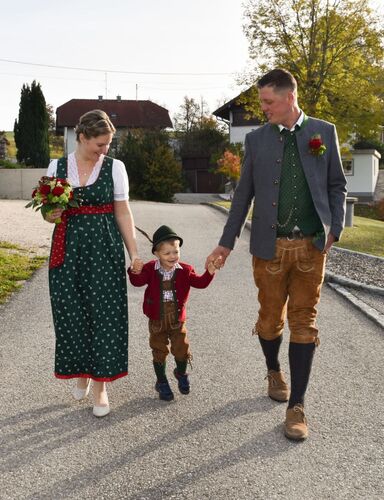 Trachtenvoting - Yvonne  aus Ried