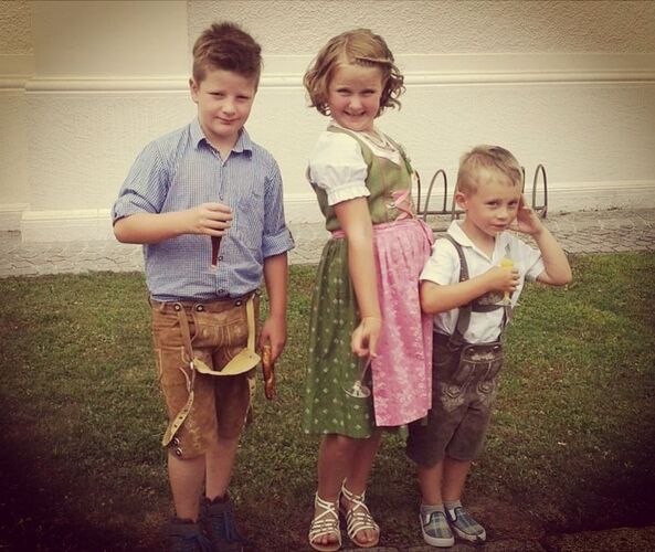 Trachtenvoting - Christina  aus Vöcklabruck