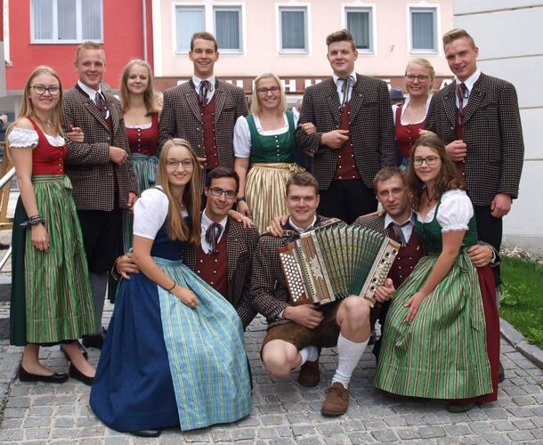 Trachtenvoting - Volkstanzgruppe aus Zwettl