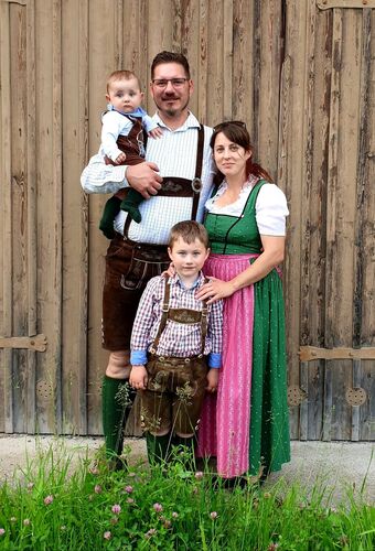 Trachtenvoting - Betina aus Gmunden