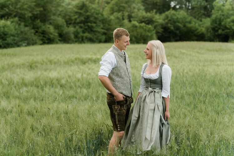 Trachtenvoting - Eva-Maria  aus Linz-Land