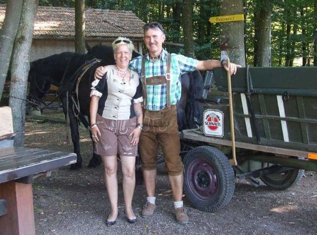 Trachtenvoting - Manfred & Barbara aus Braunau