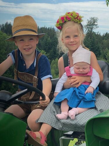 Trachtenvoting - Philipp, Valentina und Antonia aus Vöcklabruck