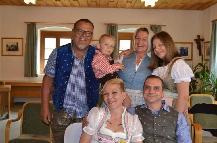 Trachtenvoting - Regina  aus Linz