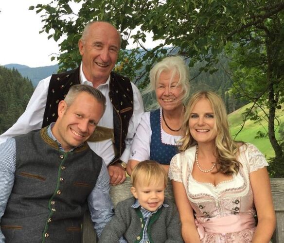 Trachtenvoting - Brigitte  aus Linz