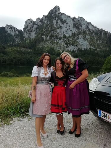 Trachtenvoting - Tina aus Vöcklabruck