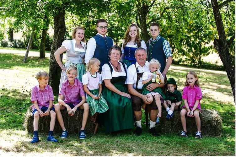 Trachtenvoting - Rosina aus Wels