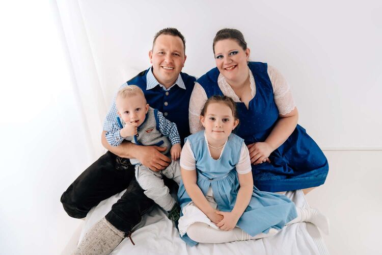 Trachtenvoting - Sandra aus Linz-Land