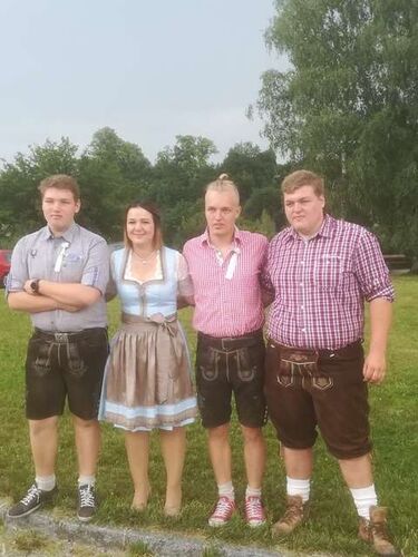 Trachtenvoting - Birgit  aus Wels