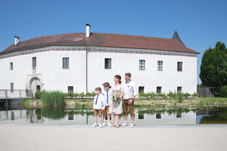 Trachtenvoting - Sandra aus Linz-Land