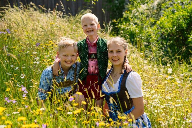 Trachtenvoting - Niklas, Felix und Jana aus Rohrbach