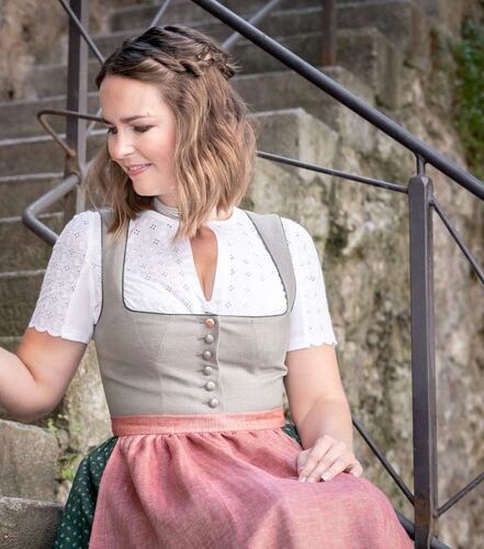 Trachtenvoting - Cornelia aus Enns