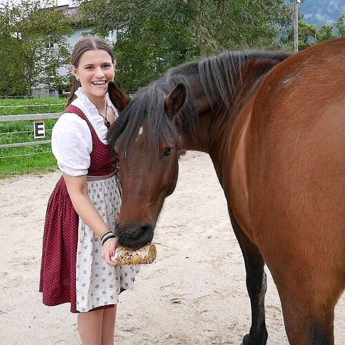 Trachtenvoting - Anna aus Gmunden