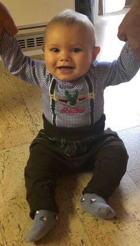 Trachtenvoting - Manuela aus Amstetten