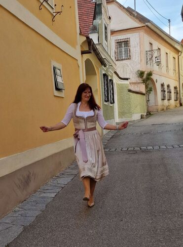 Trachtenvoting - Brigitte aus Linz