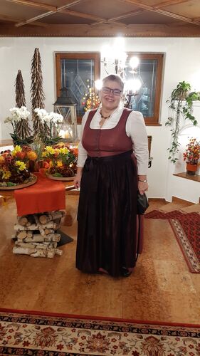 Trachtenvoting - Ingrid aus Linz