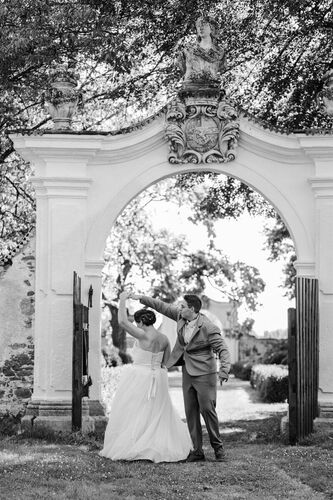 Traumpaar aus 2024 - Jennifer & Maria aus Rohrbach