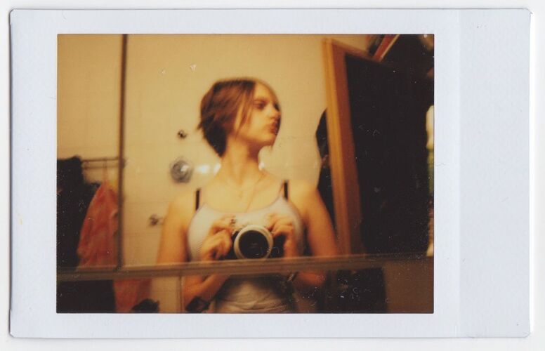 Young at Art - Hannah B. ( 21 ) aus Linz