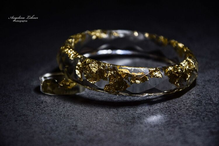 Young at Art - Angelina L. ( 19 ) aus Urfahr-Umgebung