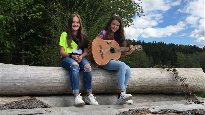 Young at Art - Lina und Amelie aus Schärding