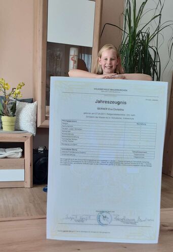 Zeig's Zeignis - Eva aus Braunau