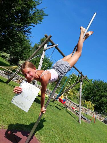 Zeig's Zeignis - Elena  aus Perg