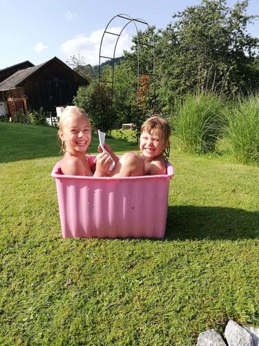 Zeig's Zeignis - Emily aus Rohrbach