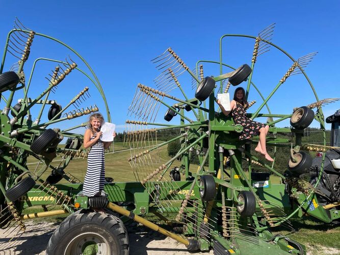 Zeigs Zeignis 2022 - Ida und Dora aus Linz-Land