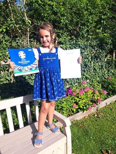 Zeigs Zeignis - Valerie Sophie aus Linz-Land