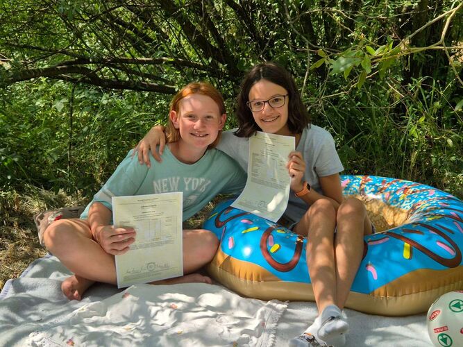 Zeigs Zeignis - Isabella aus Linz-Land