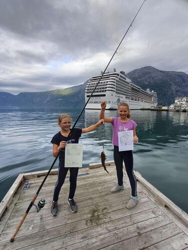 Zeigs Zeignis - Carla und Flora aus Schärding