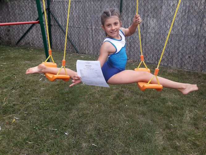 Zeig's Zeignis -  Julia aus Perg