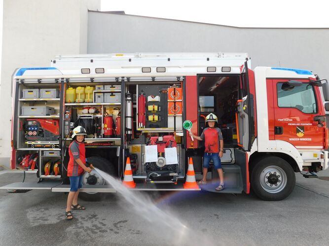 Zeig's Zeignis - Bernhard und Lukas aus Perg