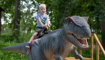 09. April: 1x4 Eintritte für den Familien-Erlebnispark Dinoland