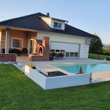 Simone aus Schärding