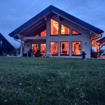 Sarah aus Vöcklabruck