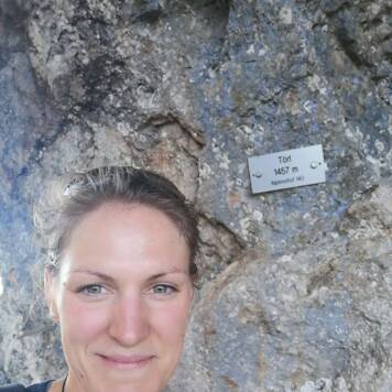 Viktoria  aus Kirchdorf