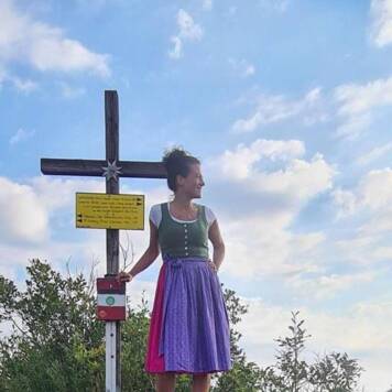 die_dirndlerin aus Wels