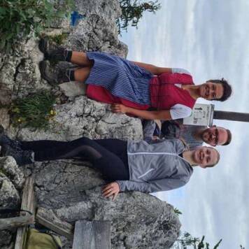 die_dirndlerin  aus Wels