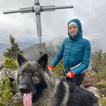 Olivia Estella aus Gmunden