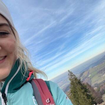 Olivia Estella aus Gmunden