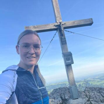 Nicole aus Kirchdorf