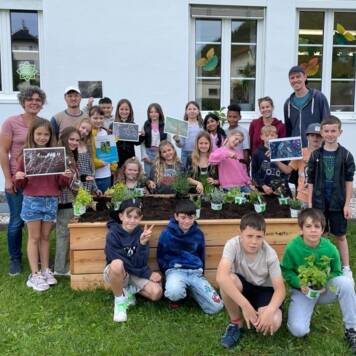  Naturnahe Schulgartengestaltung - VS Pinsdorf