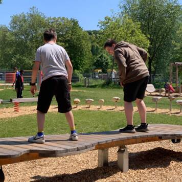  Bewegte Schule: Eislaufen und Motorikarena - Mittelschule Buchkirchen