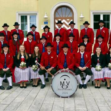 Musikverein Holzhausen ( 4615 Holzhausen )