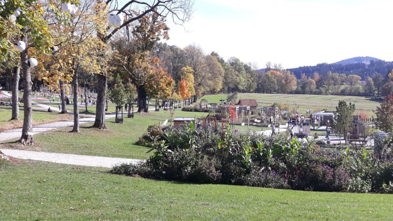 Gartenschau Der Rekorde Ging Zu Ende Giesskanne Wanderte Nach Wolfsegg Weiter