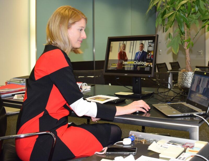 Gerade In Schwierigen Zeiten Brauchen Die Menschen Sicherheit Und Zuversicht